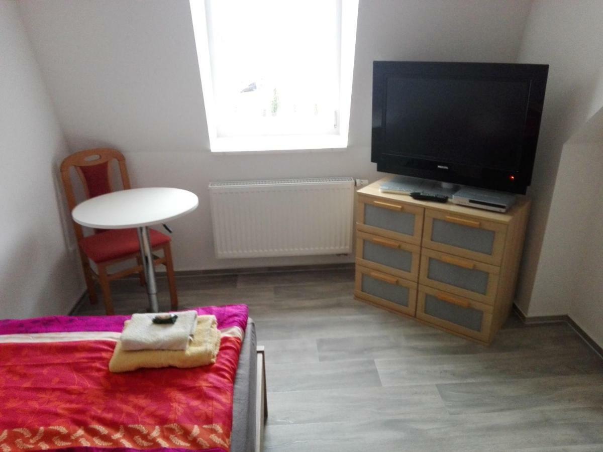 Pension Bernburg A² エクステリア 写真